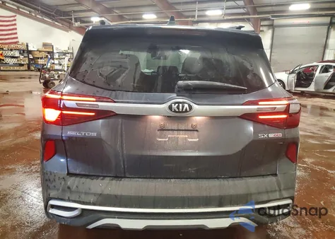 2021 Kia Seltos Sx z USA, uszkodzony, nr VIN KNDETCA26M7208122